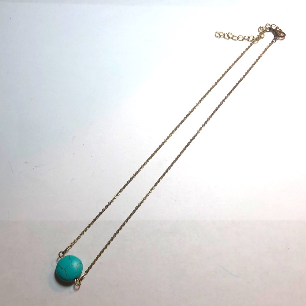 Gold with blue stone necklace 8” chain 1cm stone